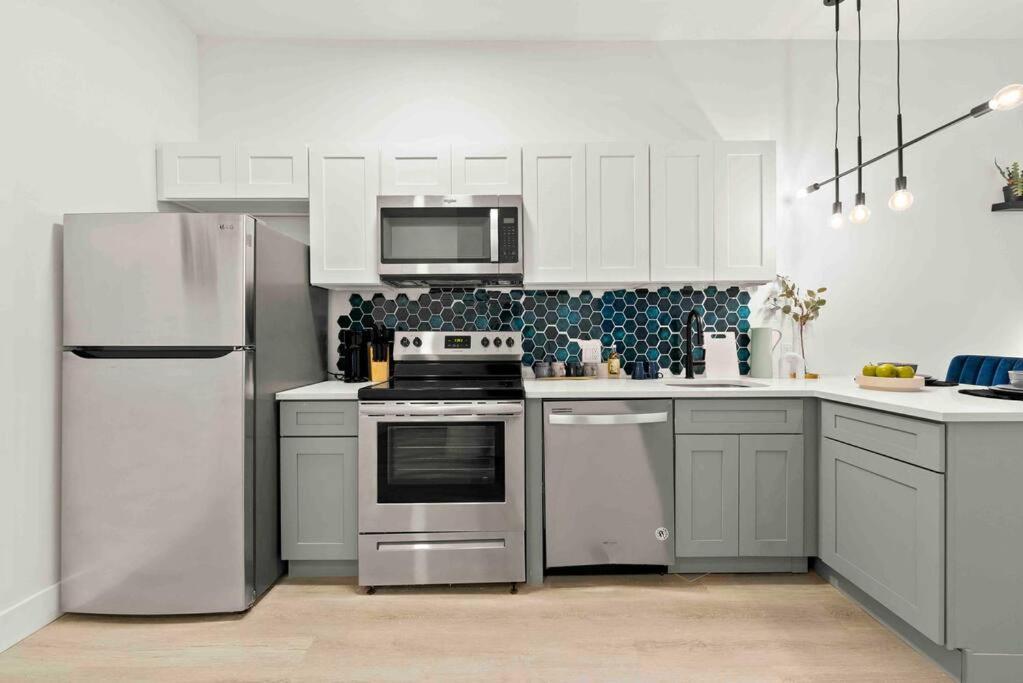 Contemporary Luxury Br, Ewr Airpt, Nyc, Free Pkng, Prudential Cntr, American Dream Mall إليزابيث المظهر الخارجي الصورة